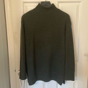 Vince Cashmere Funnel Neck Sweater size XS oversized
